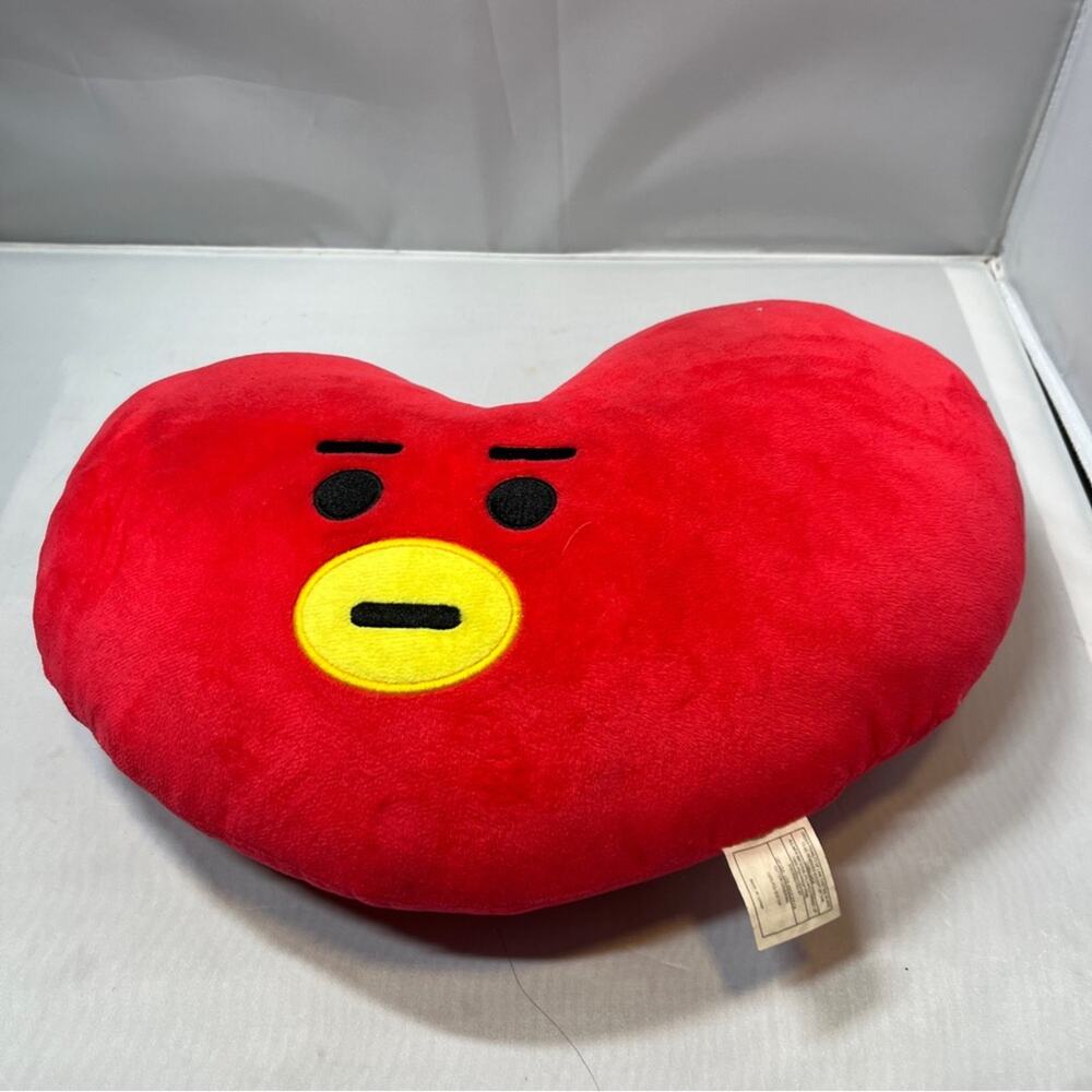 BT21 Tata Pillow